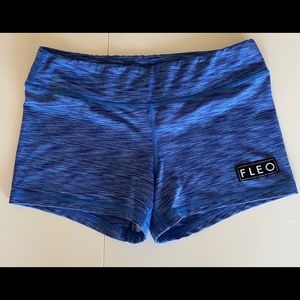 Fleo Shorts - Medium